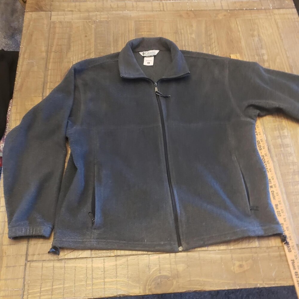 Columbia Sportswear Men's Grey Jacket